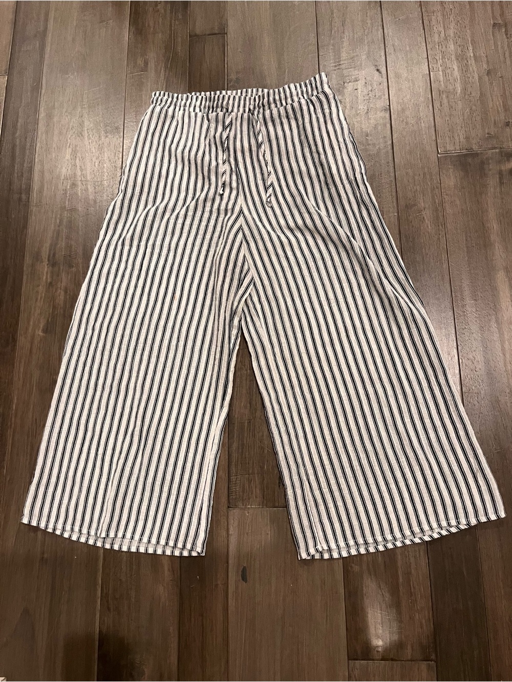 Crescent White and Navy Striped Wide-Leg Bottoms